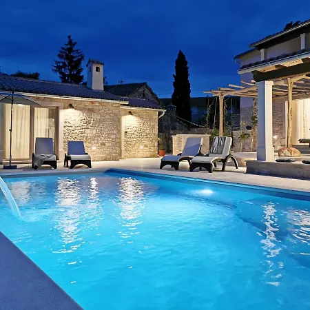 Casa Nuoneti By Rent Istria * Žminj